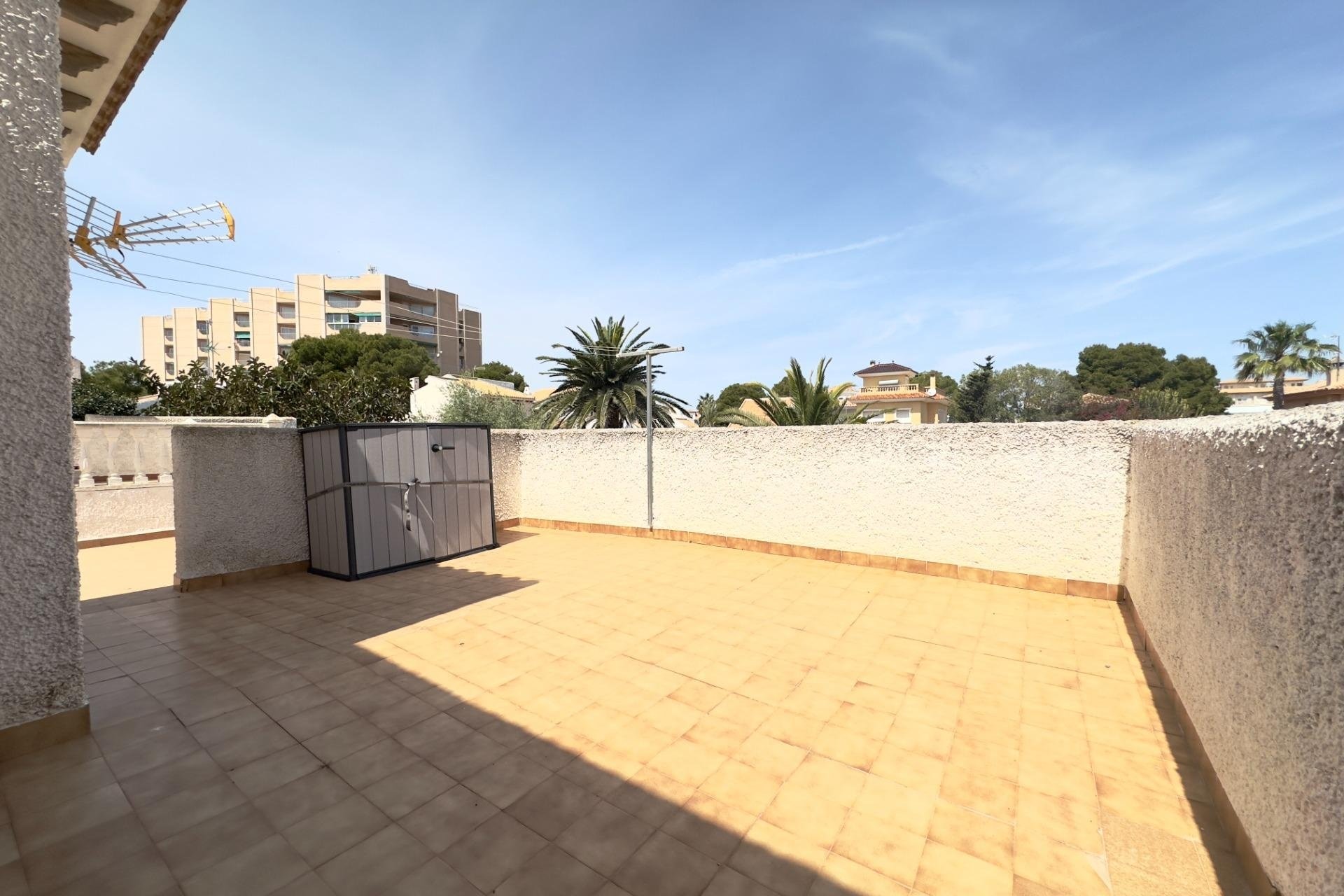 Revente - Villa - Orihuela Costa - La Zenia