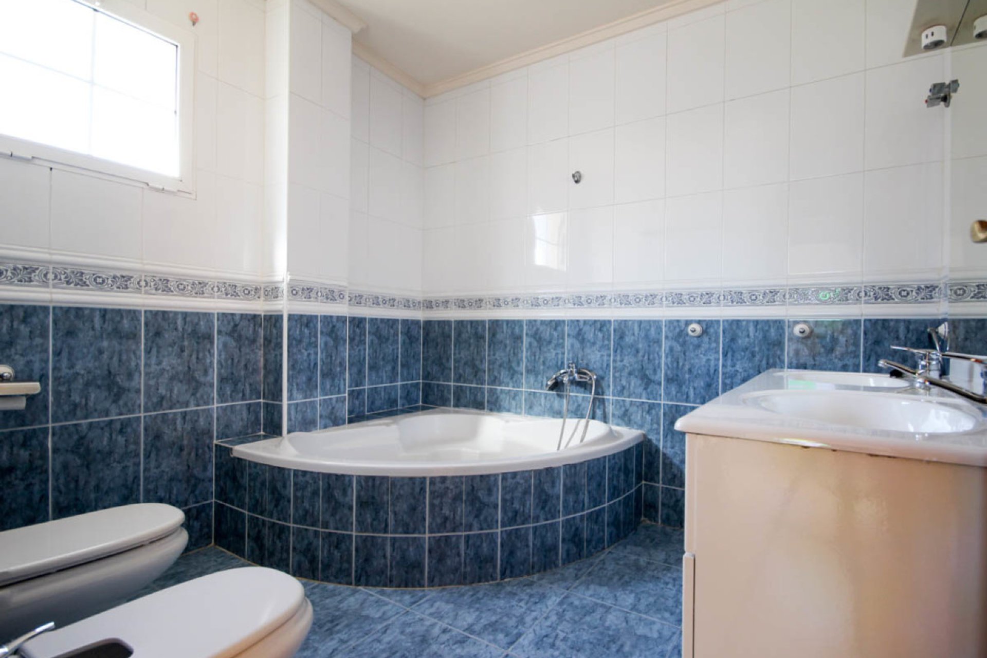 Revente - Villa - Orihuela Costa - La Zenia