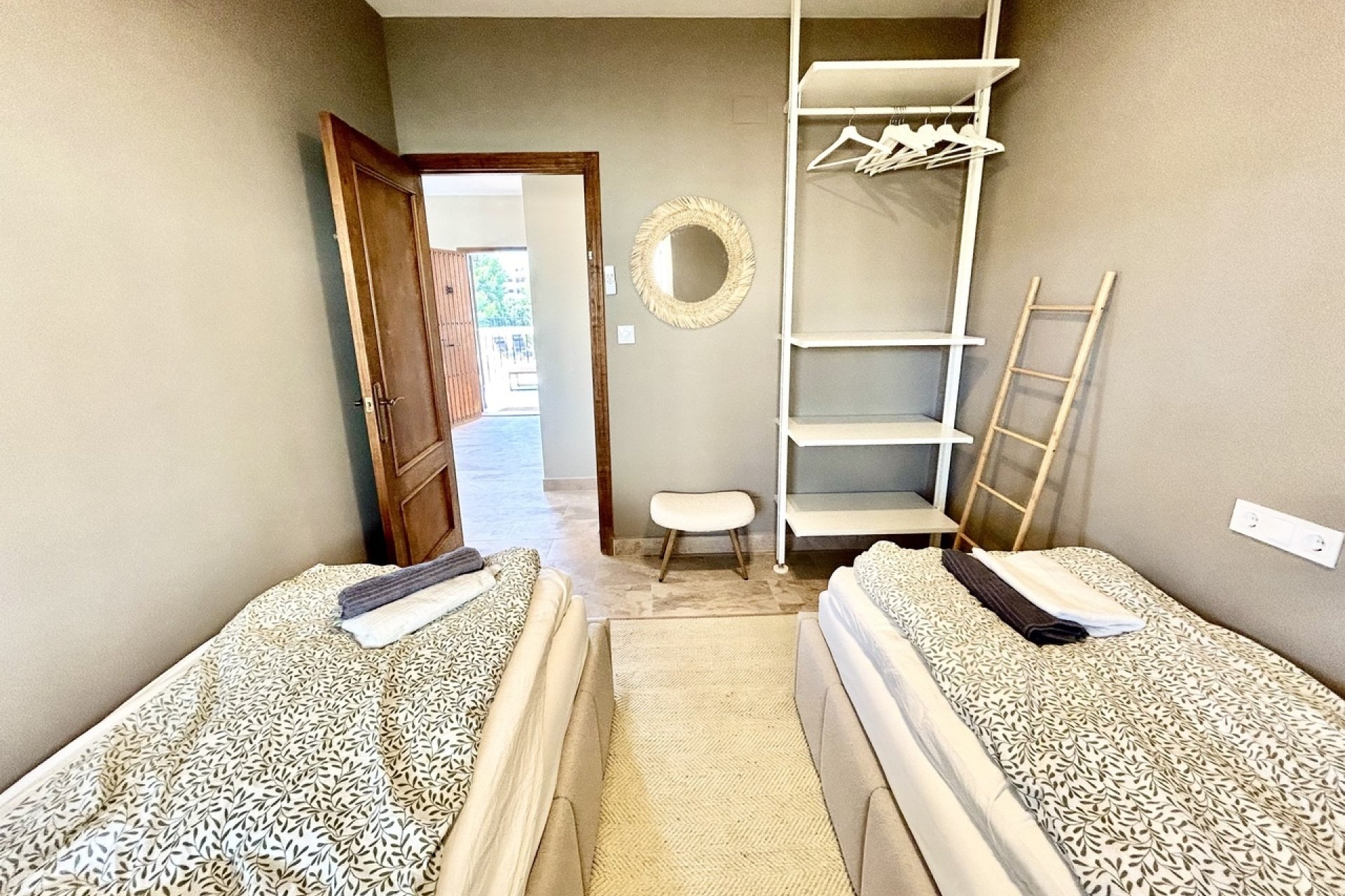 Revente - Villa - Orihuela Costa - La Zenia