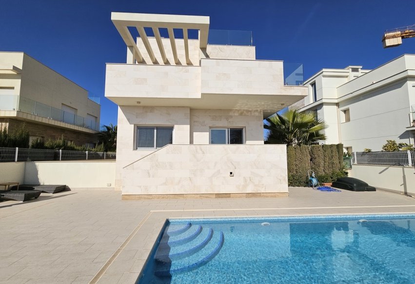 Revente - Villa - Orihuela Costa - La Zenia