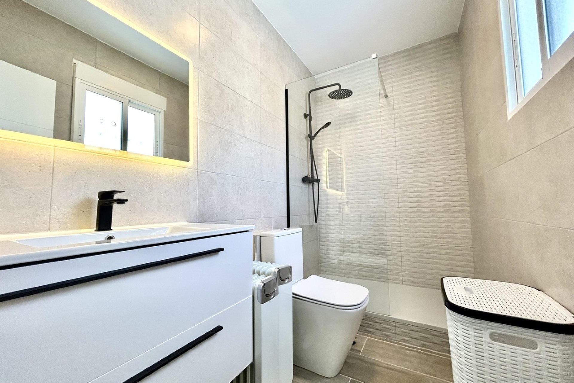 Revente - Villa - Orihuela Costa - Villamartín