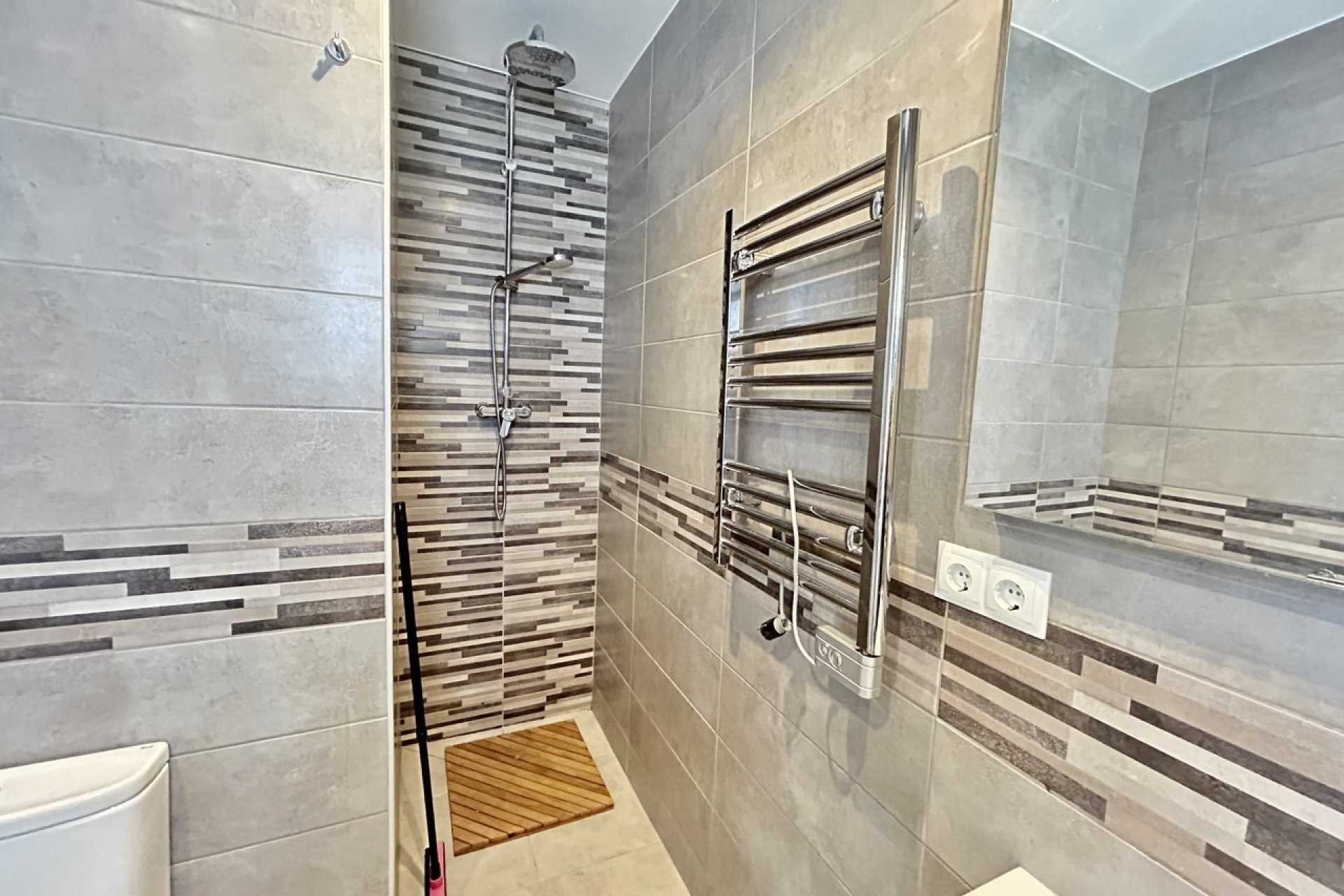 Revente - Villa - Orihuela Costa - Villamartín