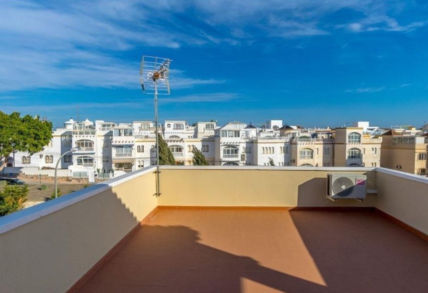 Revente - Villa - Orihuela Costa - Villamartín
