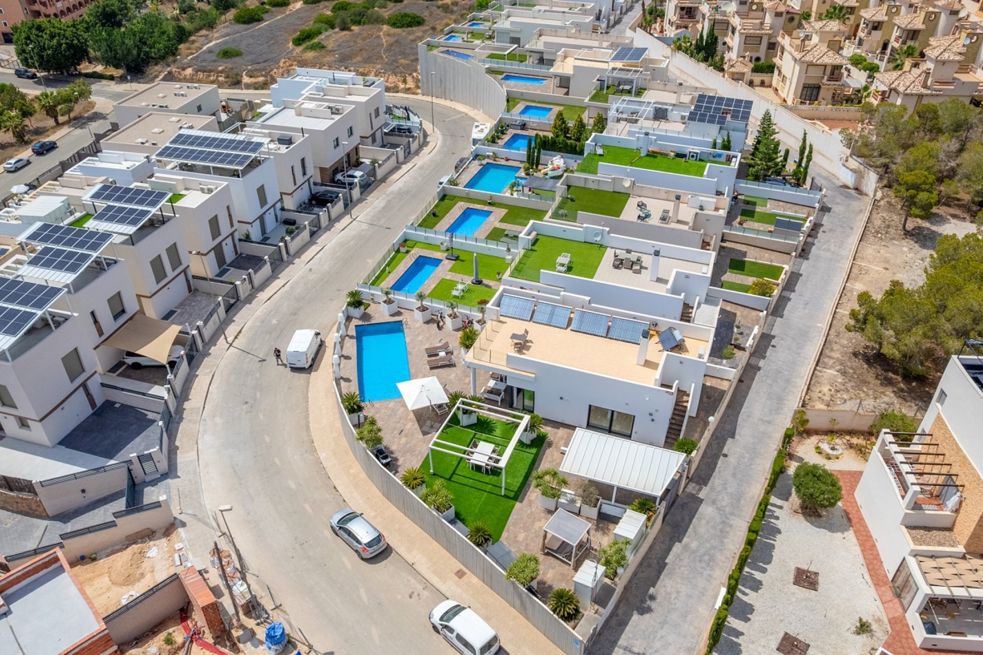 Revente - Villa - Orihuela Costa - Villamartín