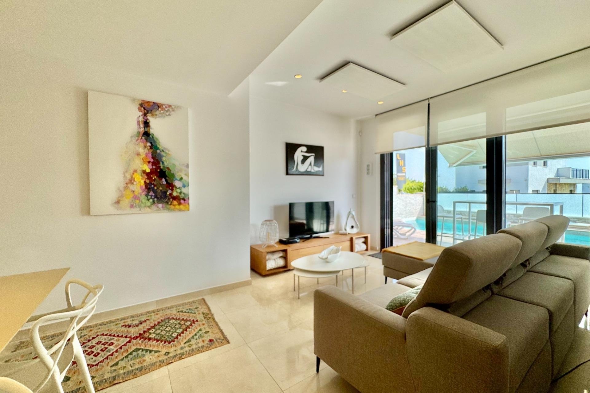 Revente - Villa - San Miguel de Salinas - Bellavista