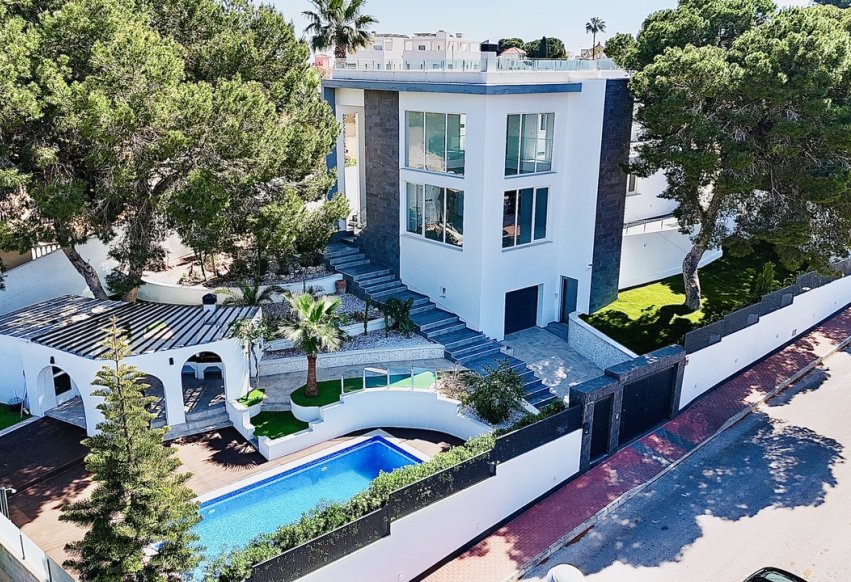 Revente - Villa - Torrevieja - Los Balcones - Los Altos del Edén