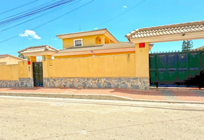 Revente - Villa - Torrevieja - Los Balcones - Los Altos 
