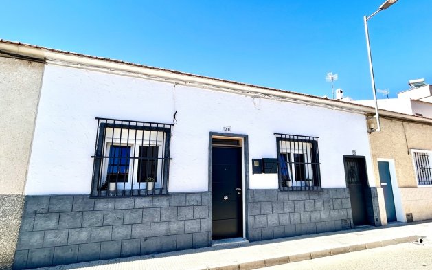 Townhouse - Resale - San Miguel de Salinas - San Miguel de Salinas