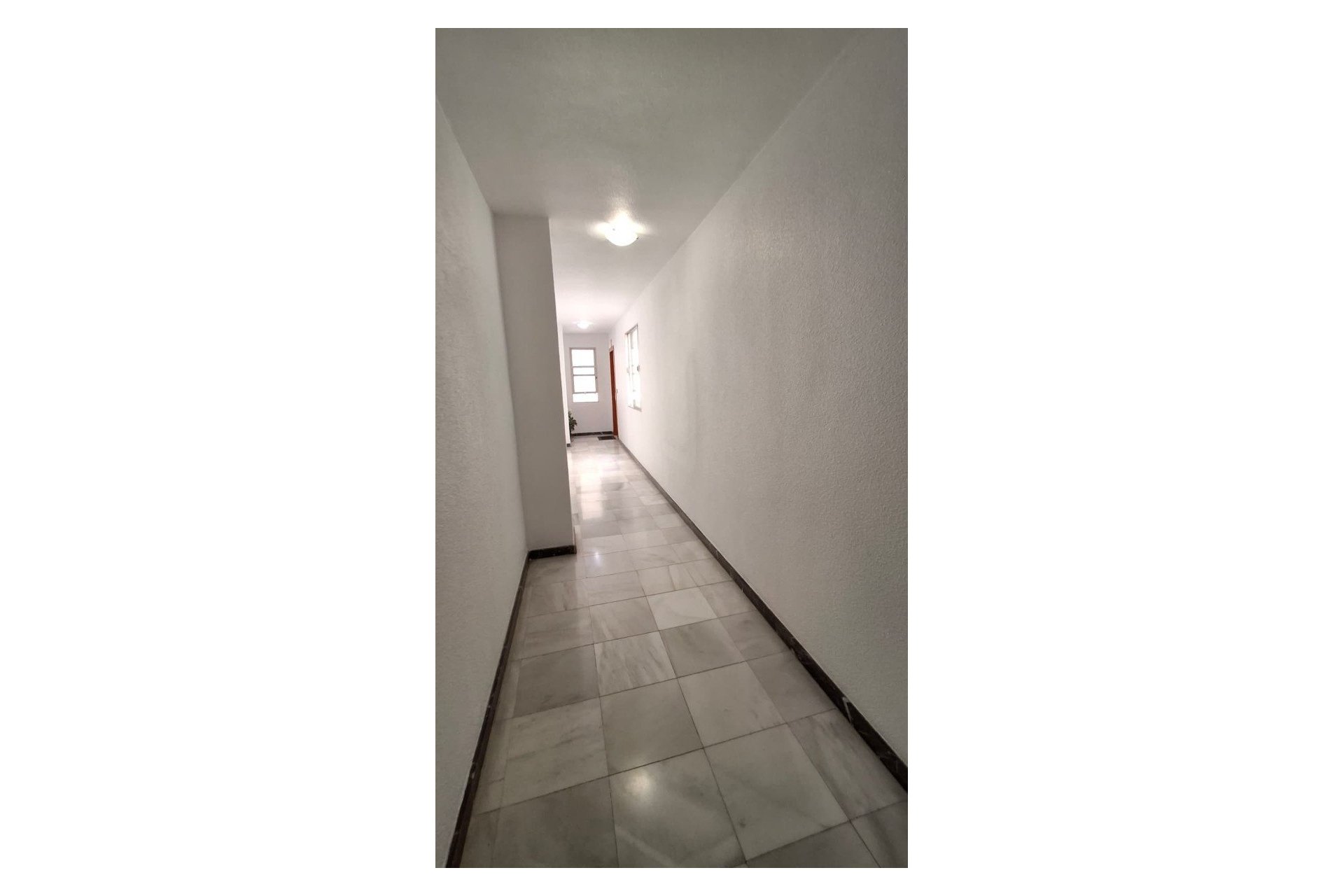 Videresalg - Apartment - Orihuela - Zona Centro