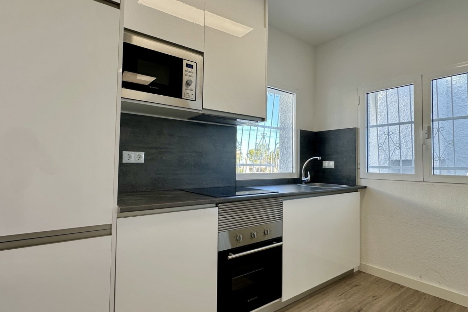 Videresalg - Bungalow - Orihuela Costa - Las Filipinas