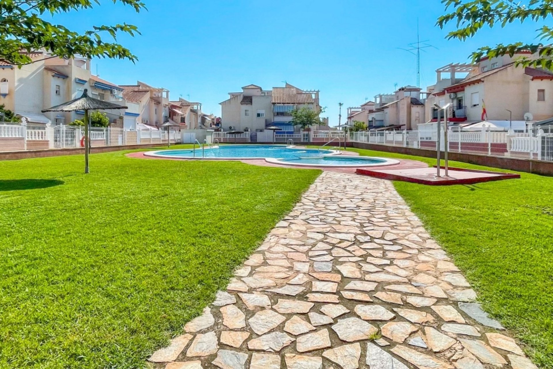 Videresalg - Bungalow - Orihuela Costa - Playa Flamenca