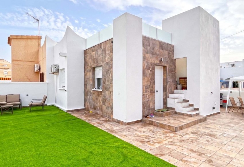 Videresalg - Bungalow - Orihuela Costa - Playa Flamenca