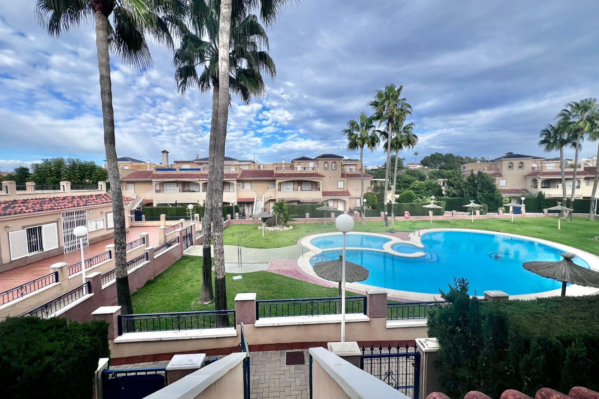 Videresalg - Bungalow - Pilar de la Horadada - RioMar