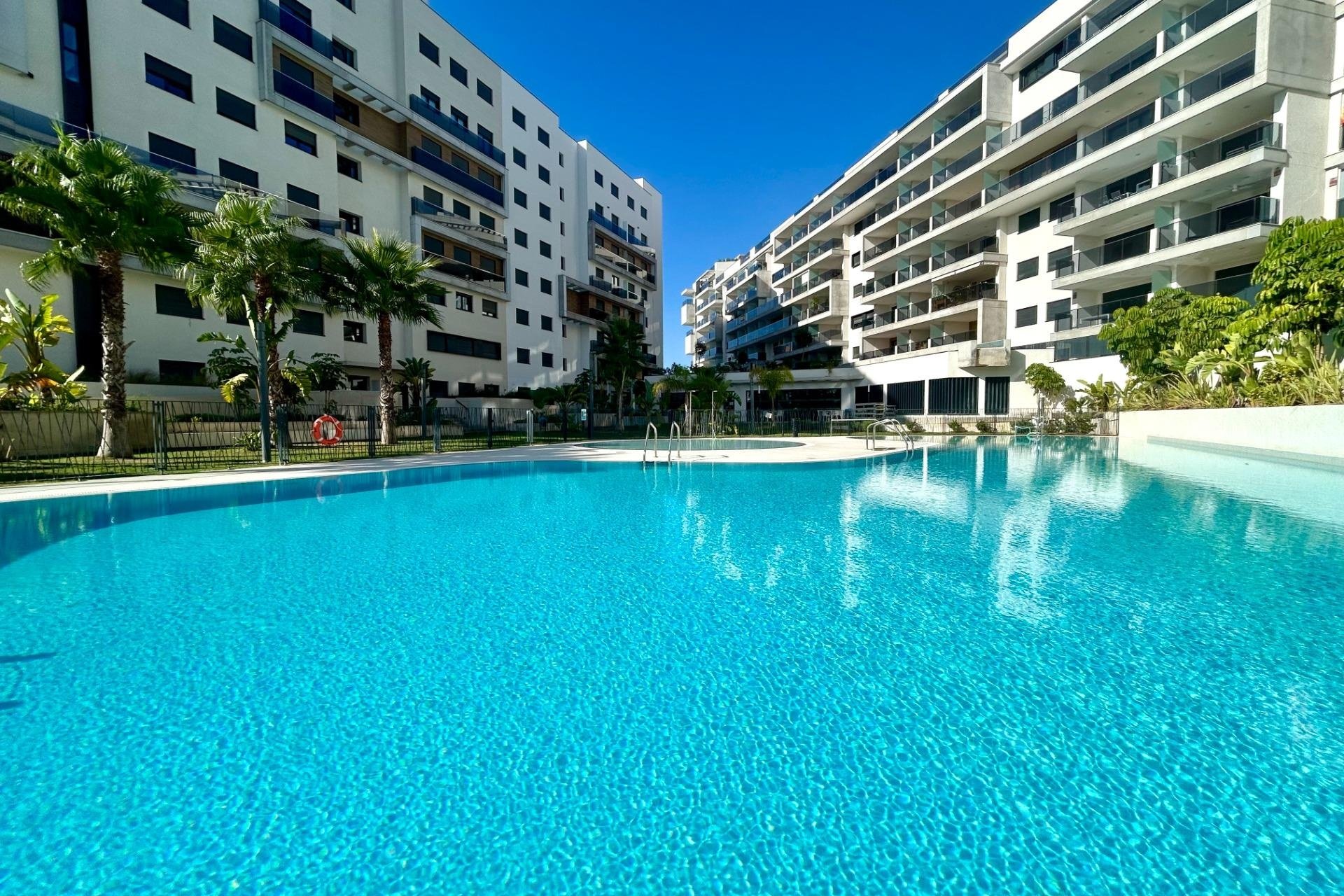 Videresalg - Leilighet / leilighet - Orihuela Costa - Campoamor