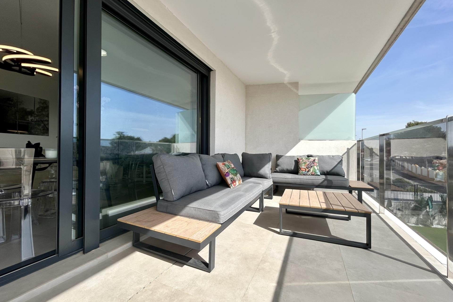 Videresalg - Leilighet / leilighet - Orihuela Costa - Campoamor