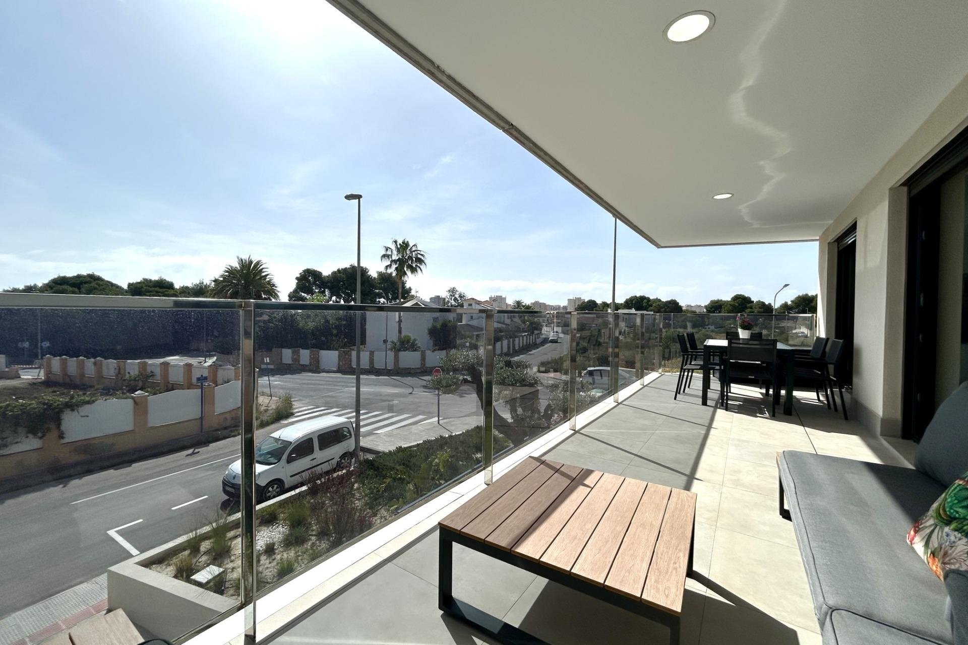 Videresalg - Leilighet / leilighet - Orihuela Costa - Campoamor