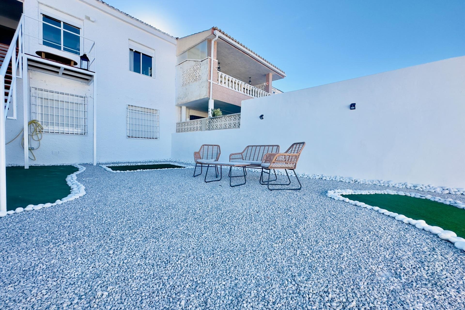 Videresalg - Leilighet / leilighet - Orihuela Costa - La Regia