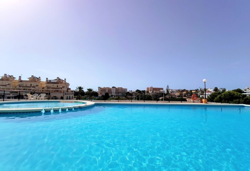 Videresalg - Leilighet / leilighet - Orihuela Costa - La Zenia