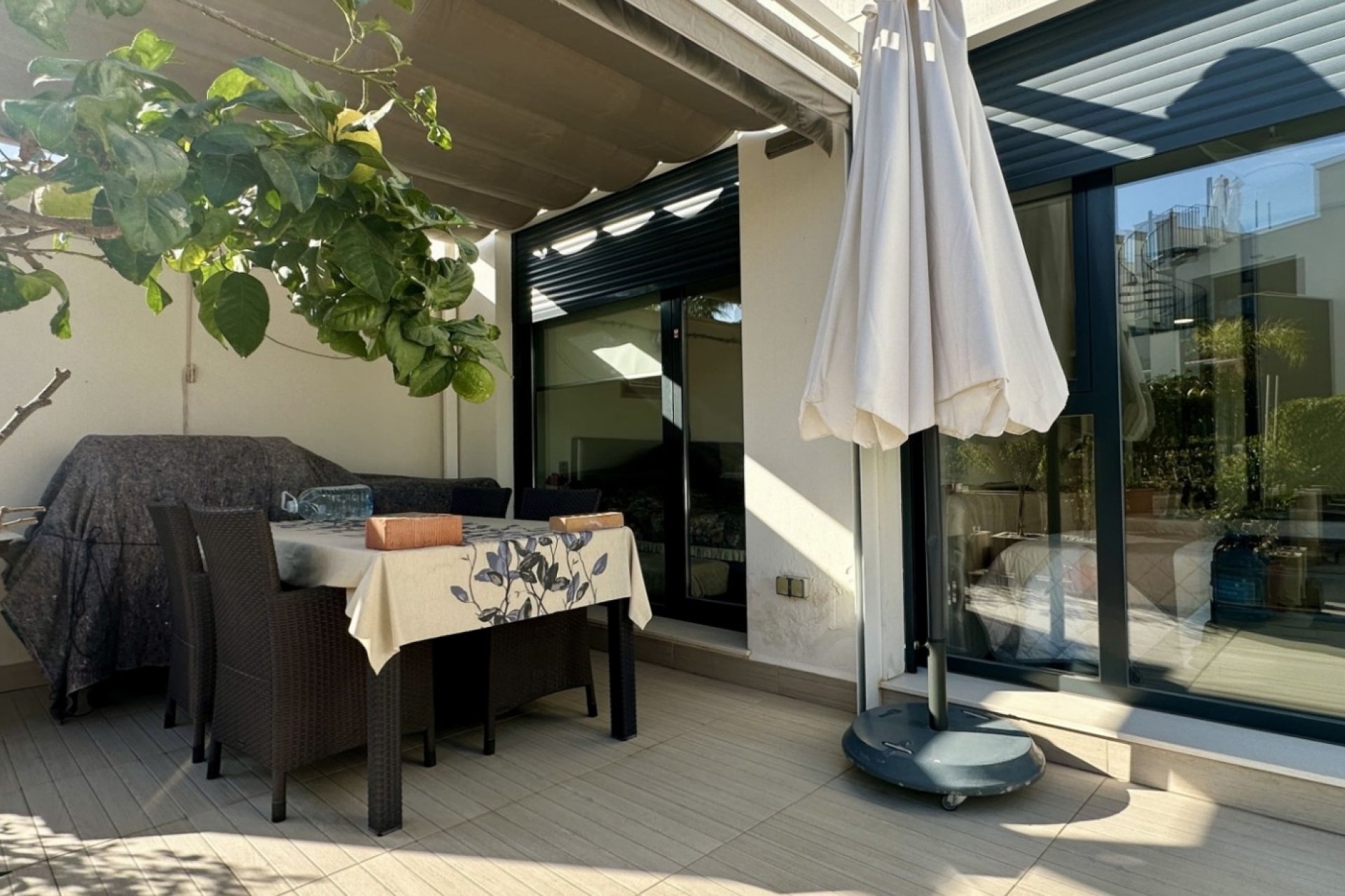 Videresalg - Leilighet / leilighet - Orihuela Costa - Punta Prima