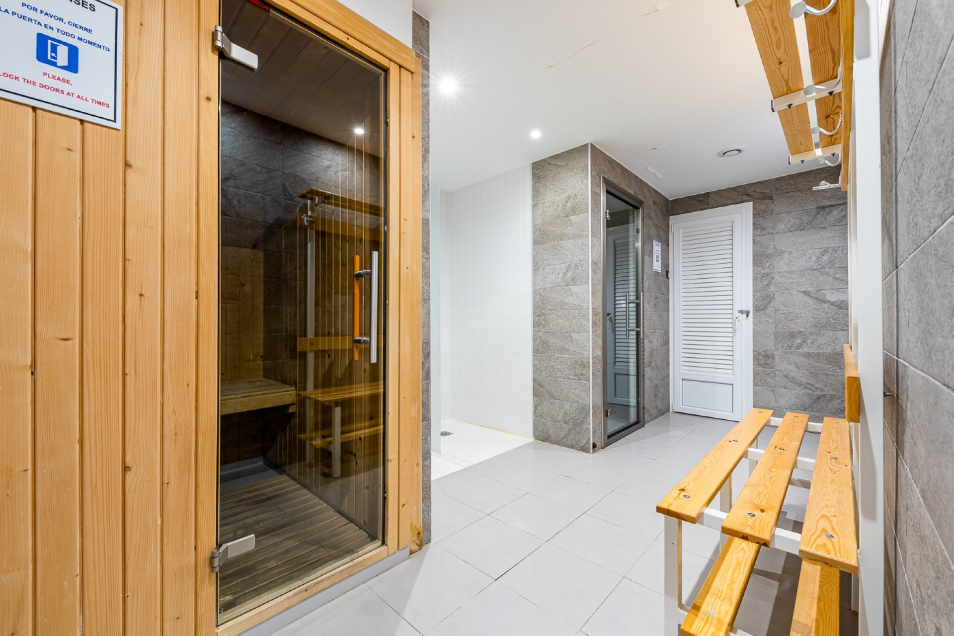 Videresalg - Leilighet / leilighet - Orihuela Costa - Punta Prima