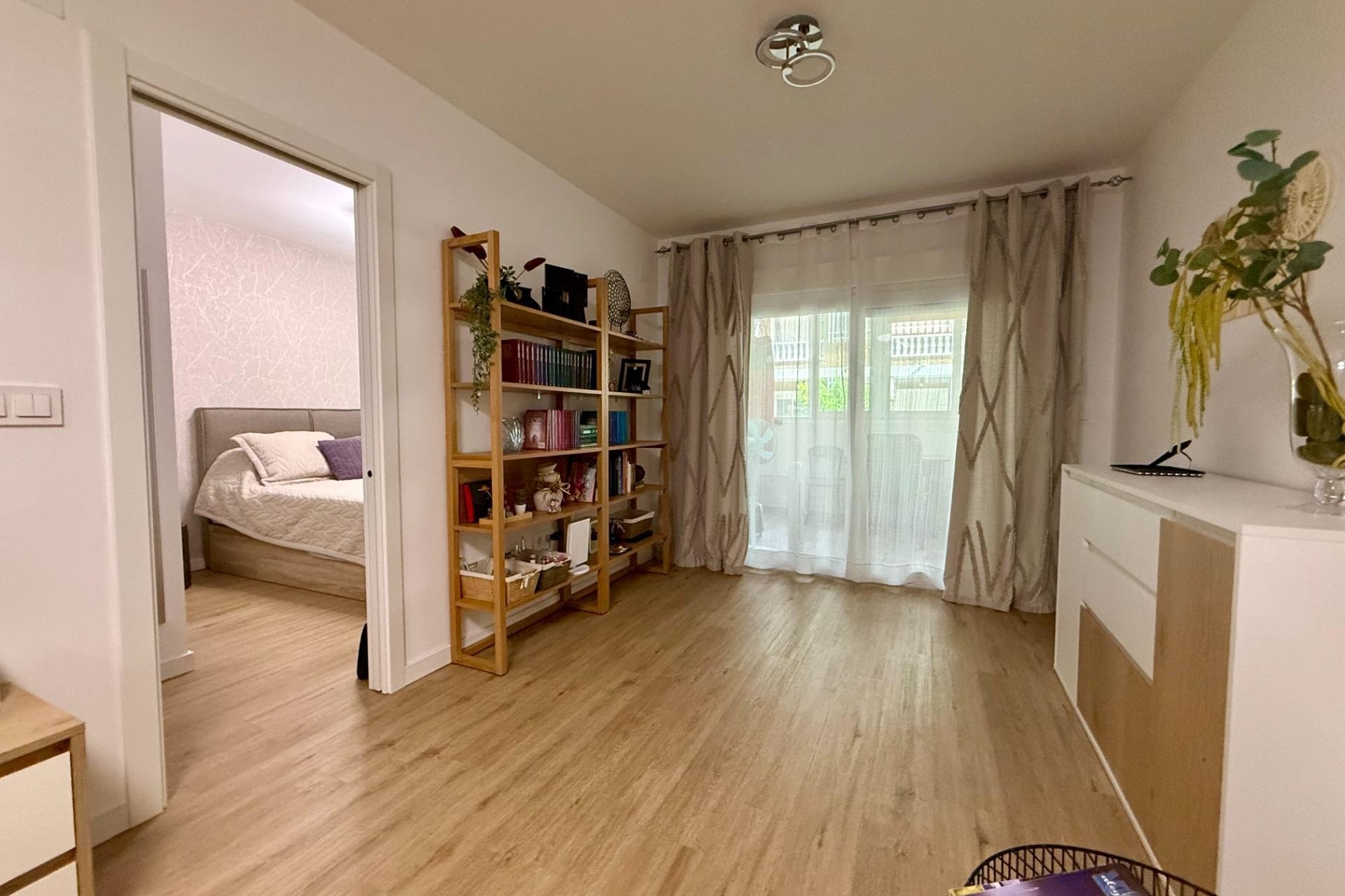Videresalg - Leilighet / leilighet - Torrevieja - Centro