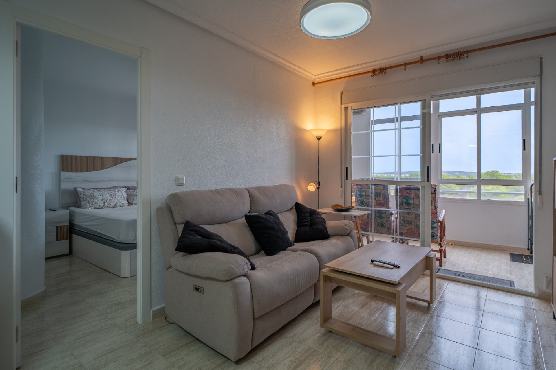 Videresalg - Leilighet / leilighet - Torrevieja - La Siesta - El Salado -  Torreta