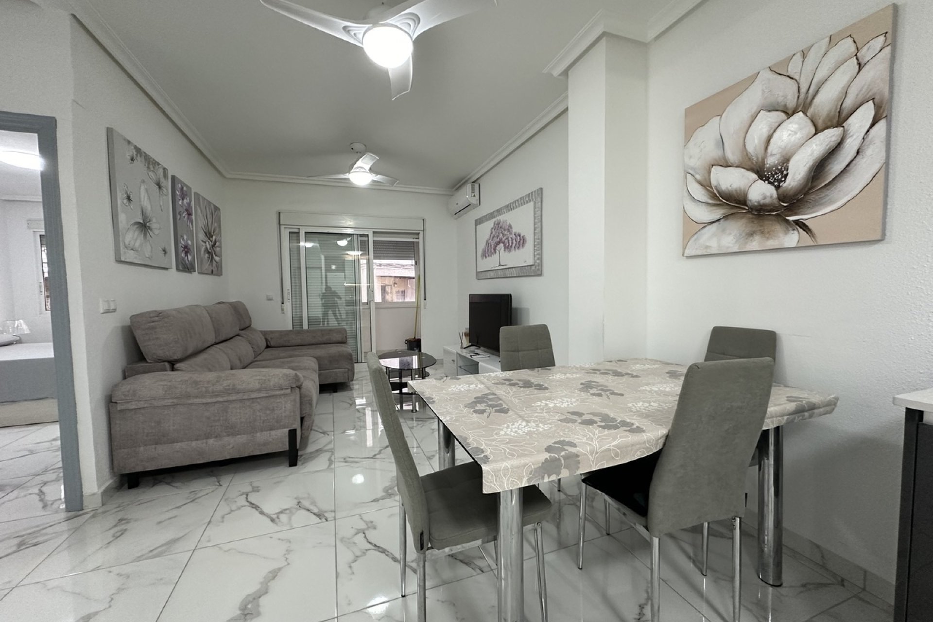 Videresalg - Leilighet / leilighet - Torrevieja