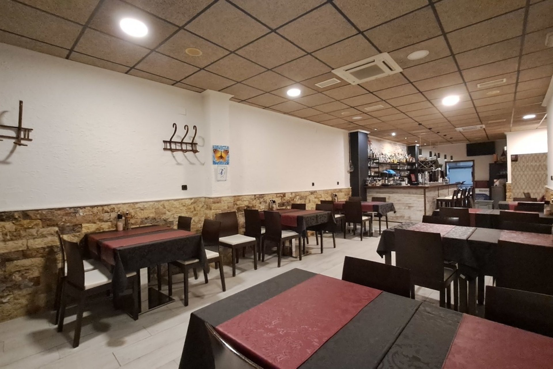 Videresalg - Local comercial - Benijofar