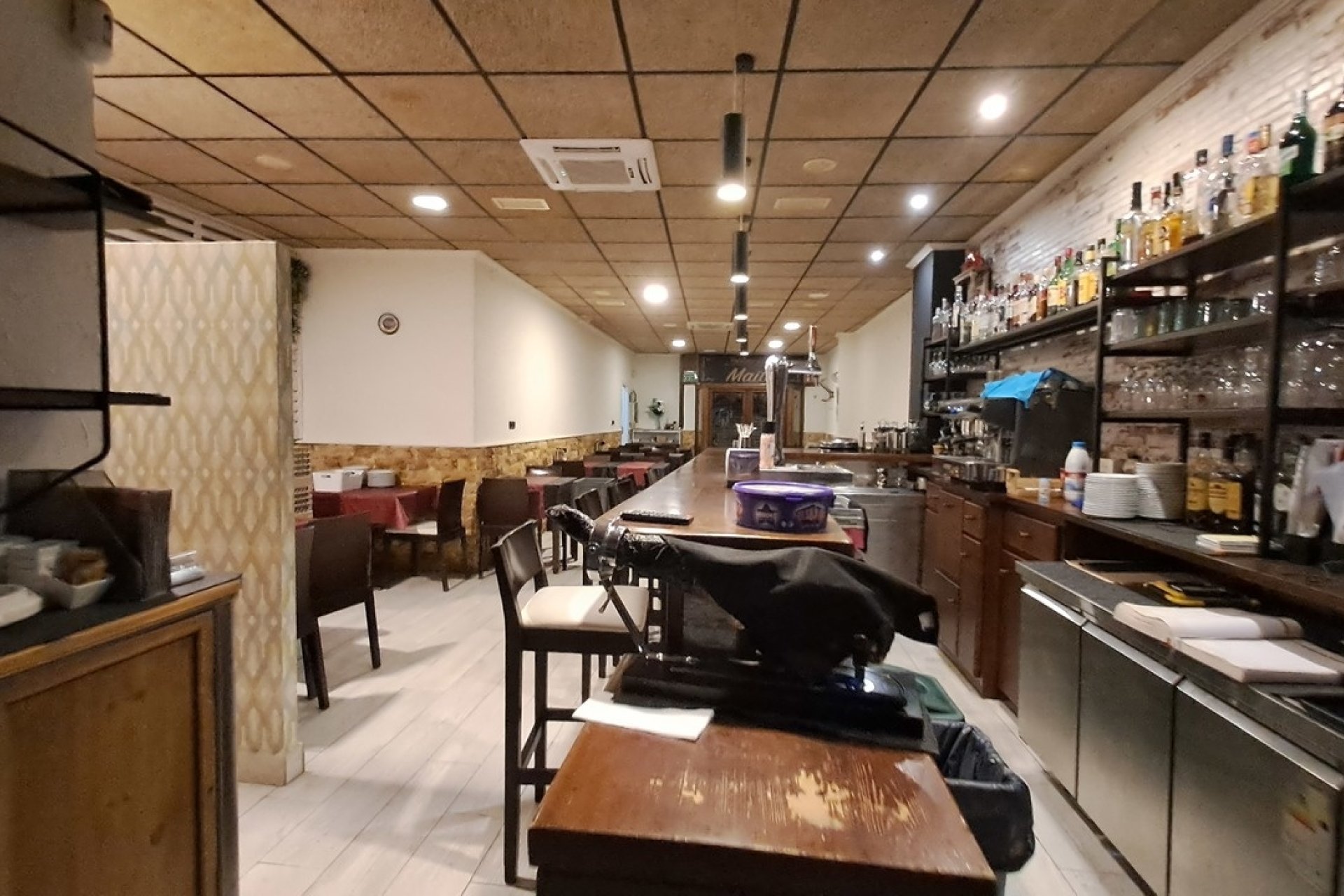Videresalg - Local comercial - Benijofar