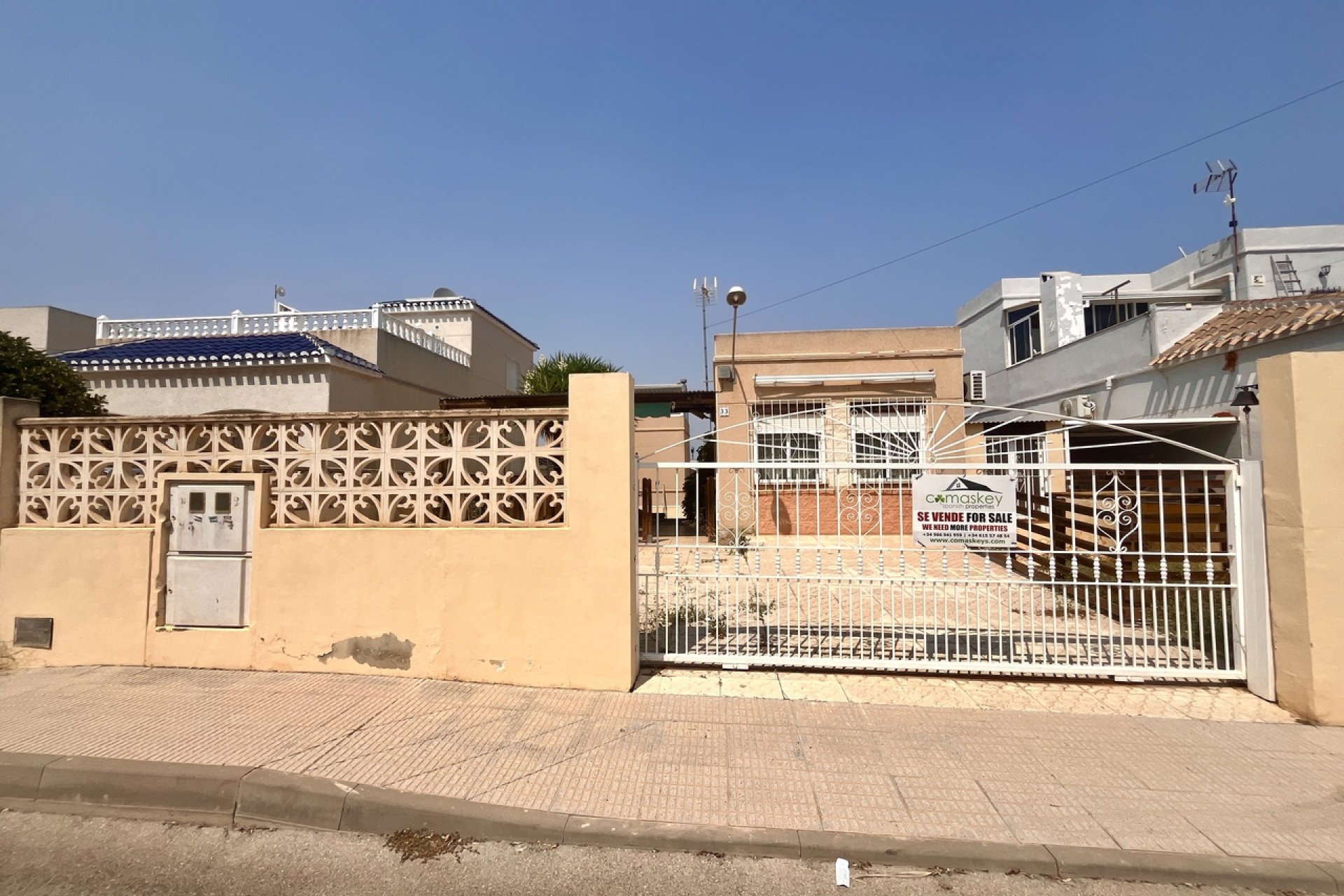 Videresalg - Parcela - San Miguel de Salinas