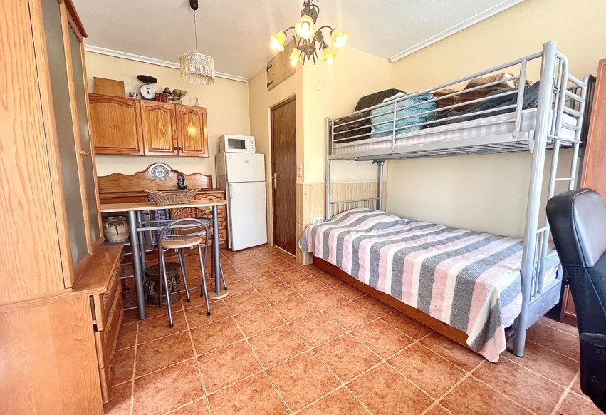 Videresalg - Parcela - San Miguel de Salinas