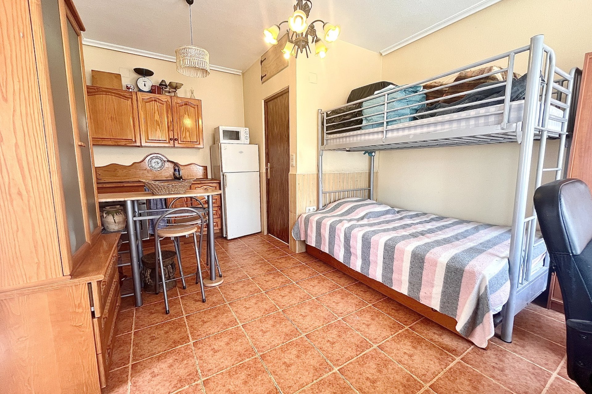 Videresalg - Parcela - San Miguel de Salinas