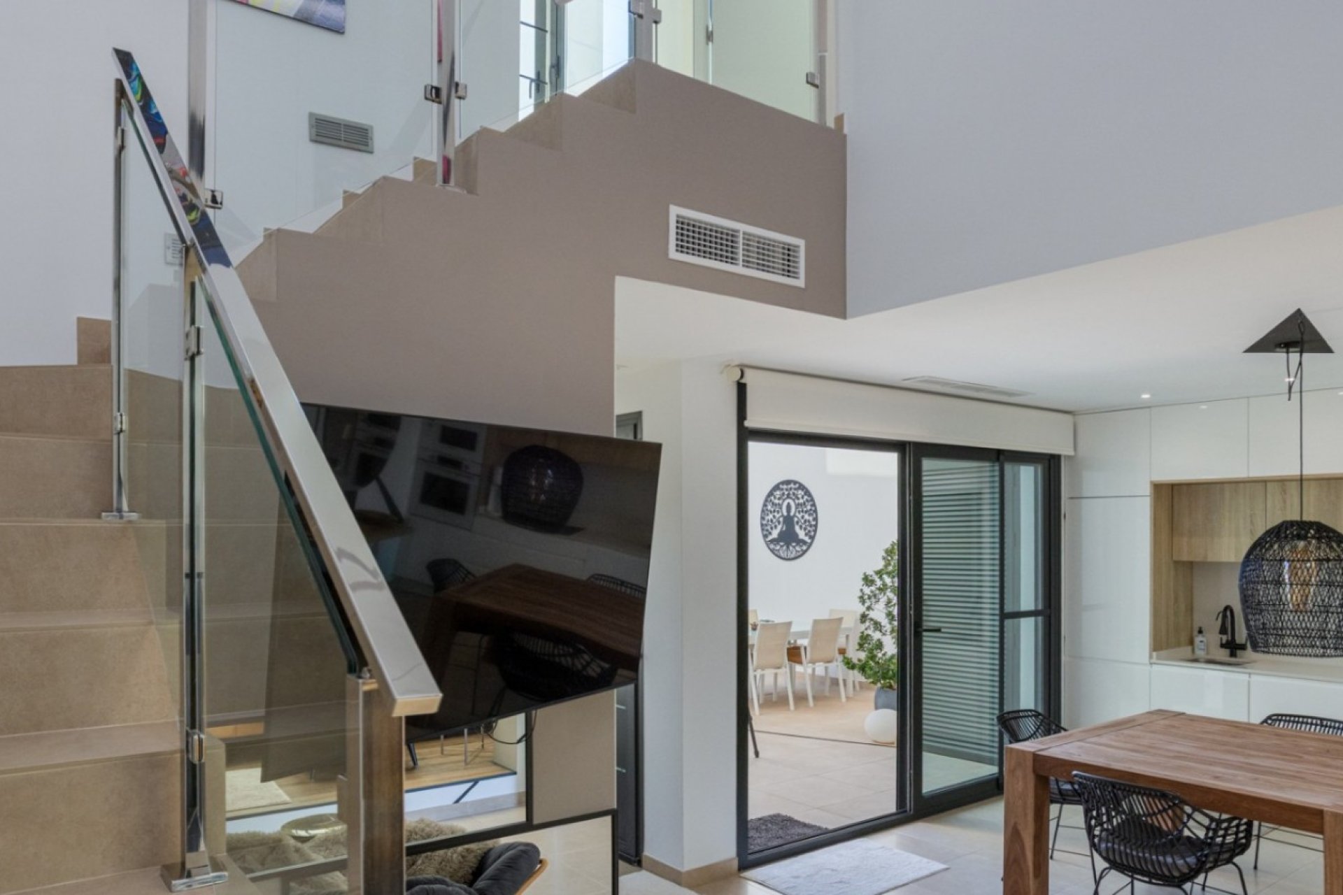 Videresalg - Tosidig - Benijofar