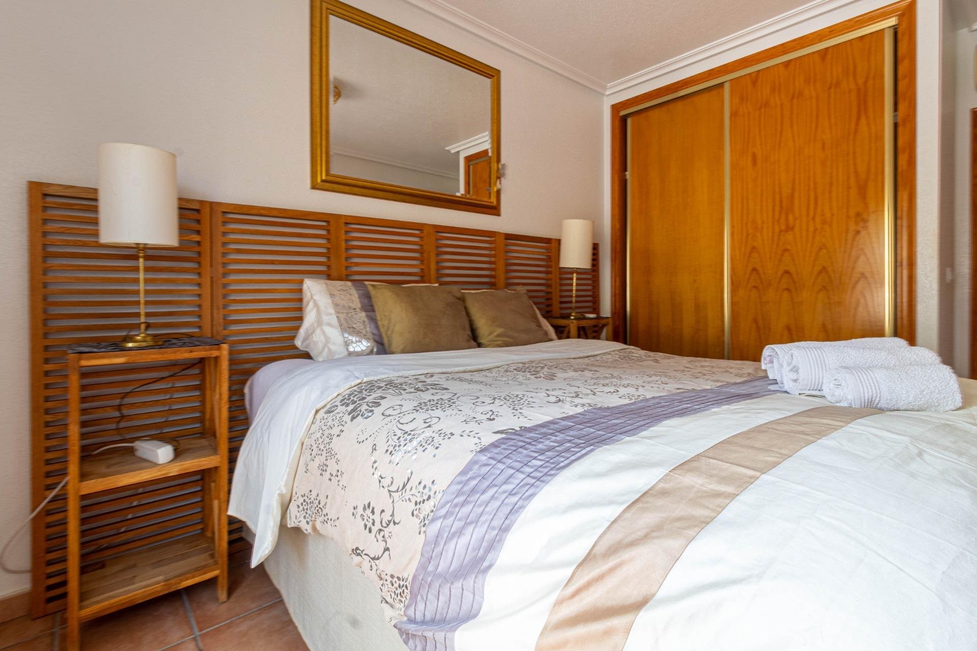 Videresalg - Tosidig - Orihuela Costa - Cabo Roig