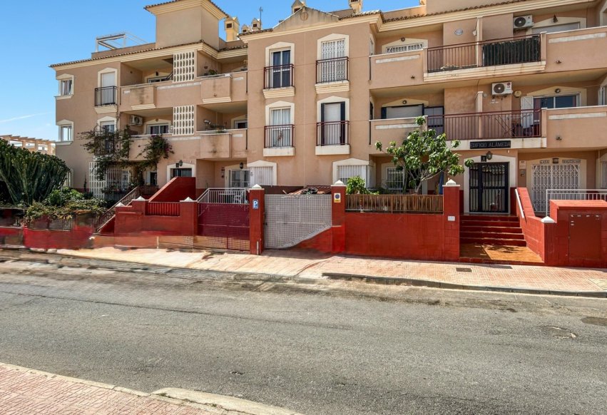 Videresalg - Tosidig - Orihuela Costa - La Florida