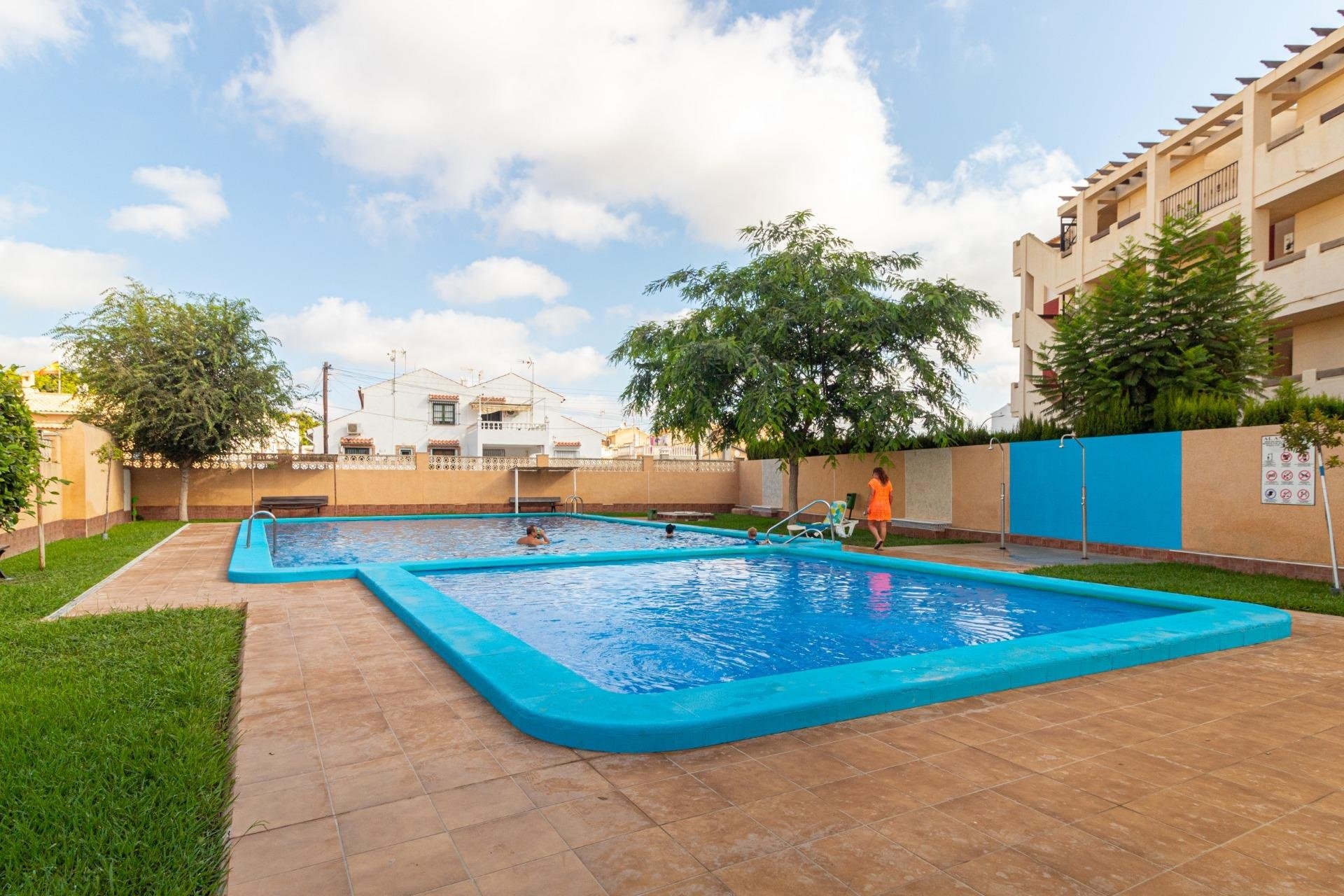 Videresalg - Tosidig - Orihuela Costa - La Florida