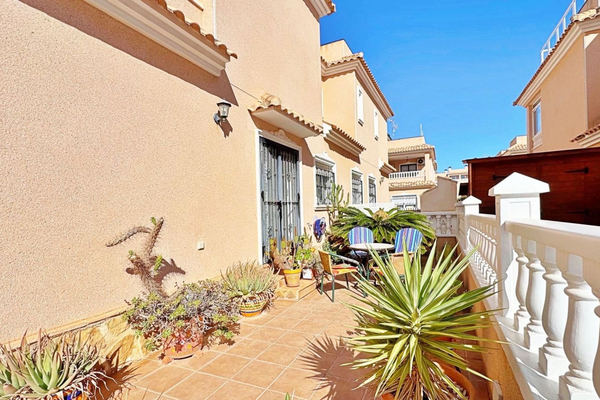 Videresalg - Tosidig - Orihuela Costa - Villamartín