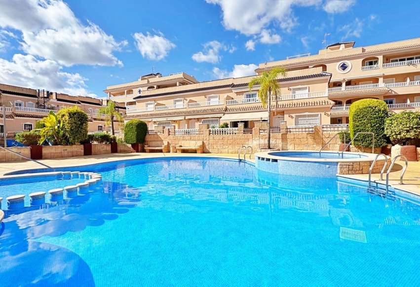 Videresalg - Tosidig - Orihuela Costa - Villamartín