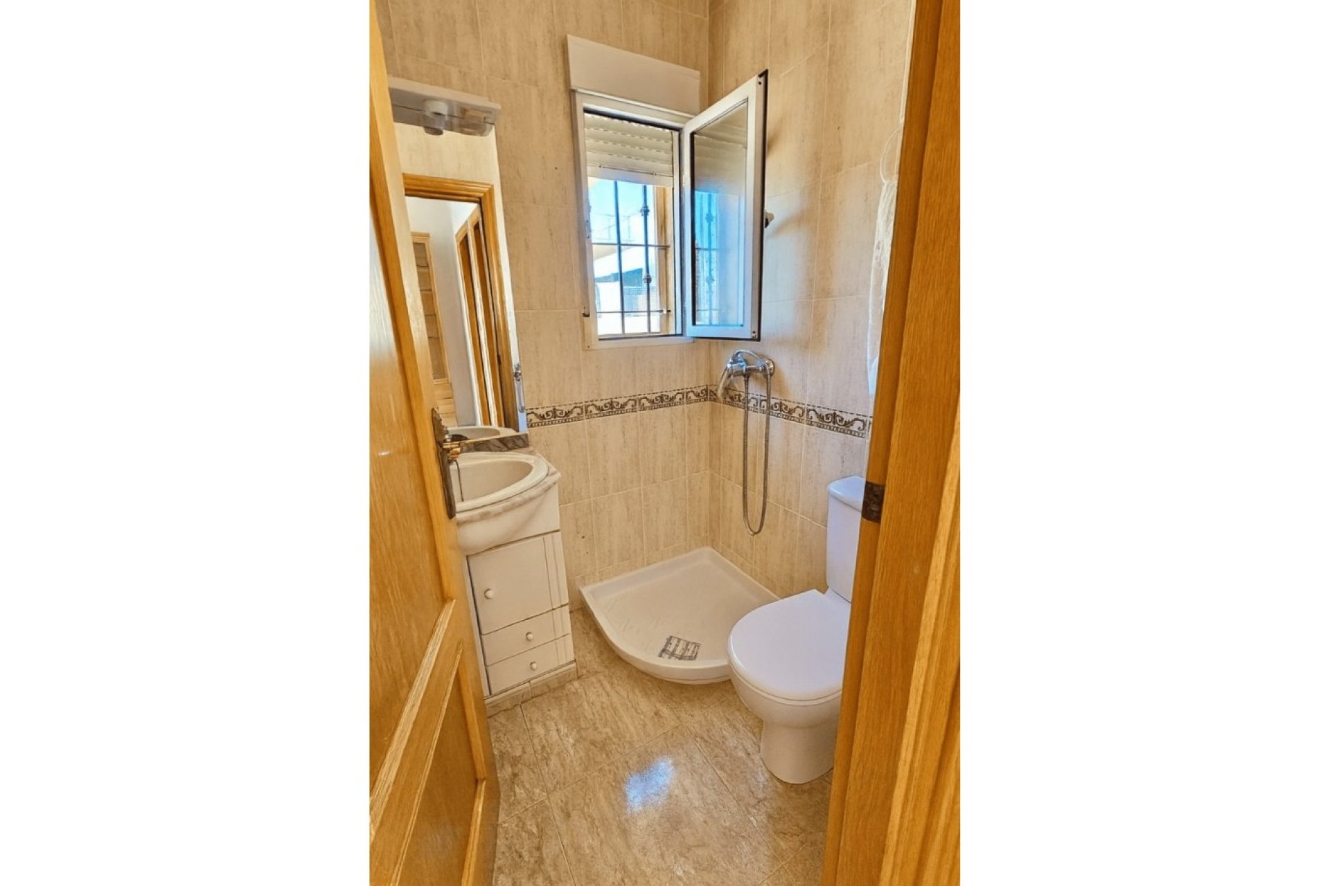 Videresalg - Tosidig - San Javier