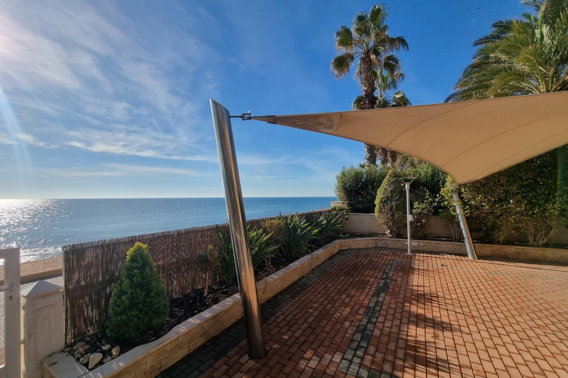 Videresalg - Tosidig - Santa Pola - Playa del Este