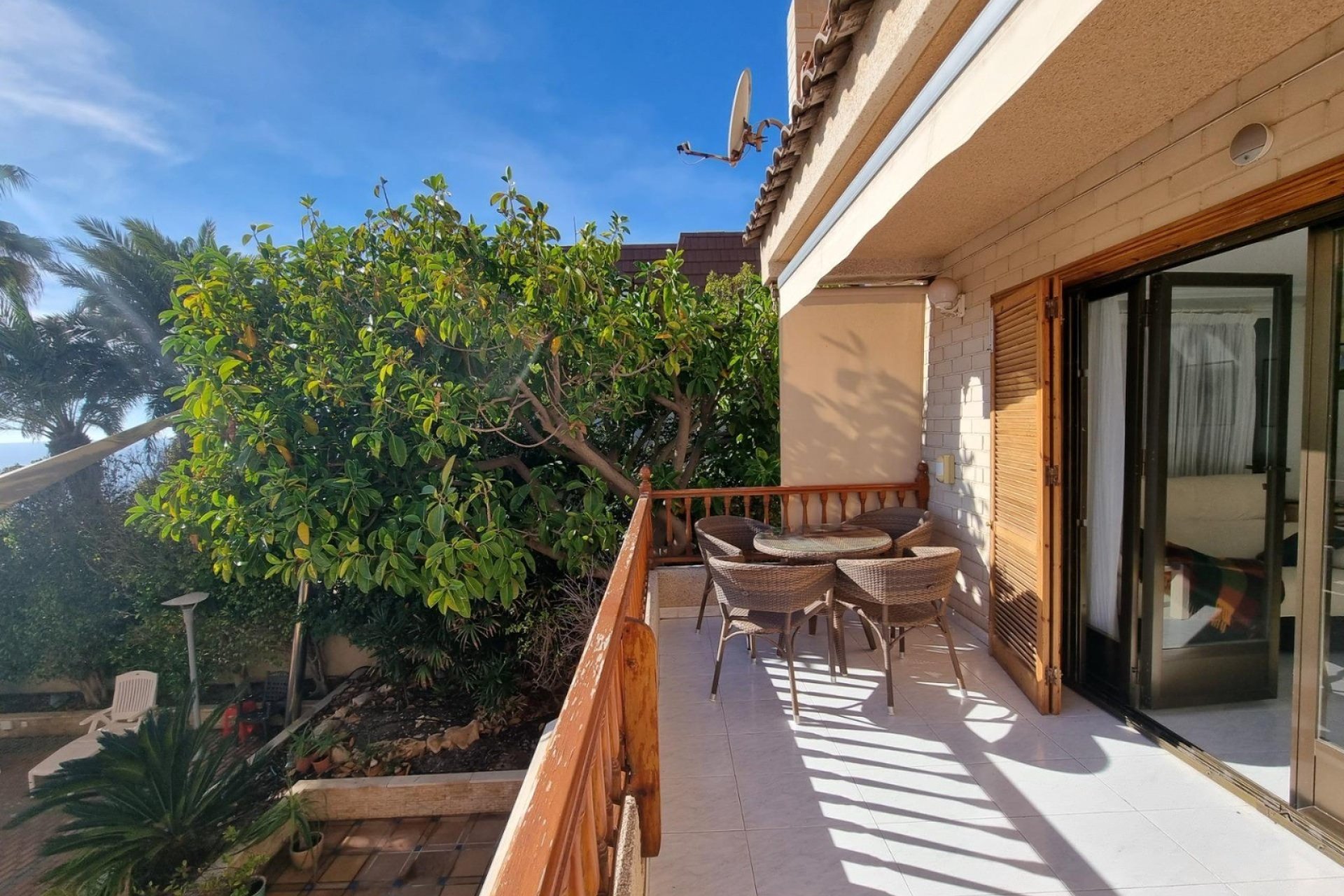 Videresalg - Tosidig - Santa Pola - Playa del Este