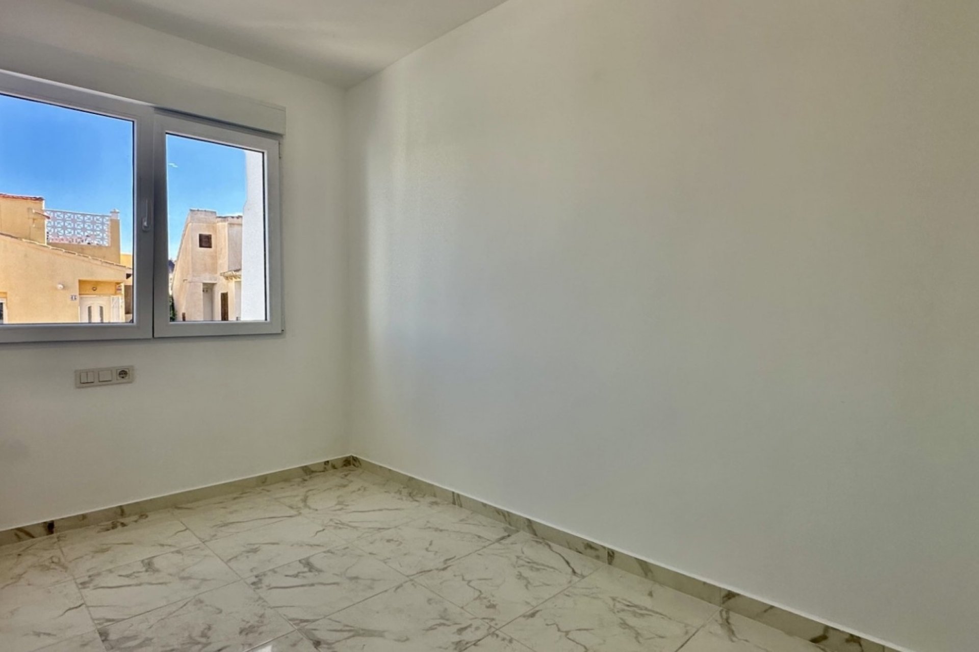 Videresalg - Tosidig - Torrevieja - Los Balcones - Los Altos 