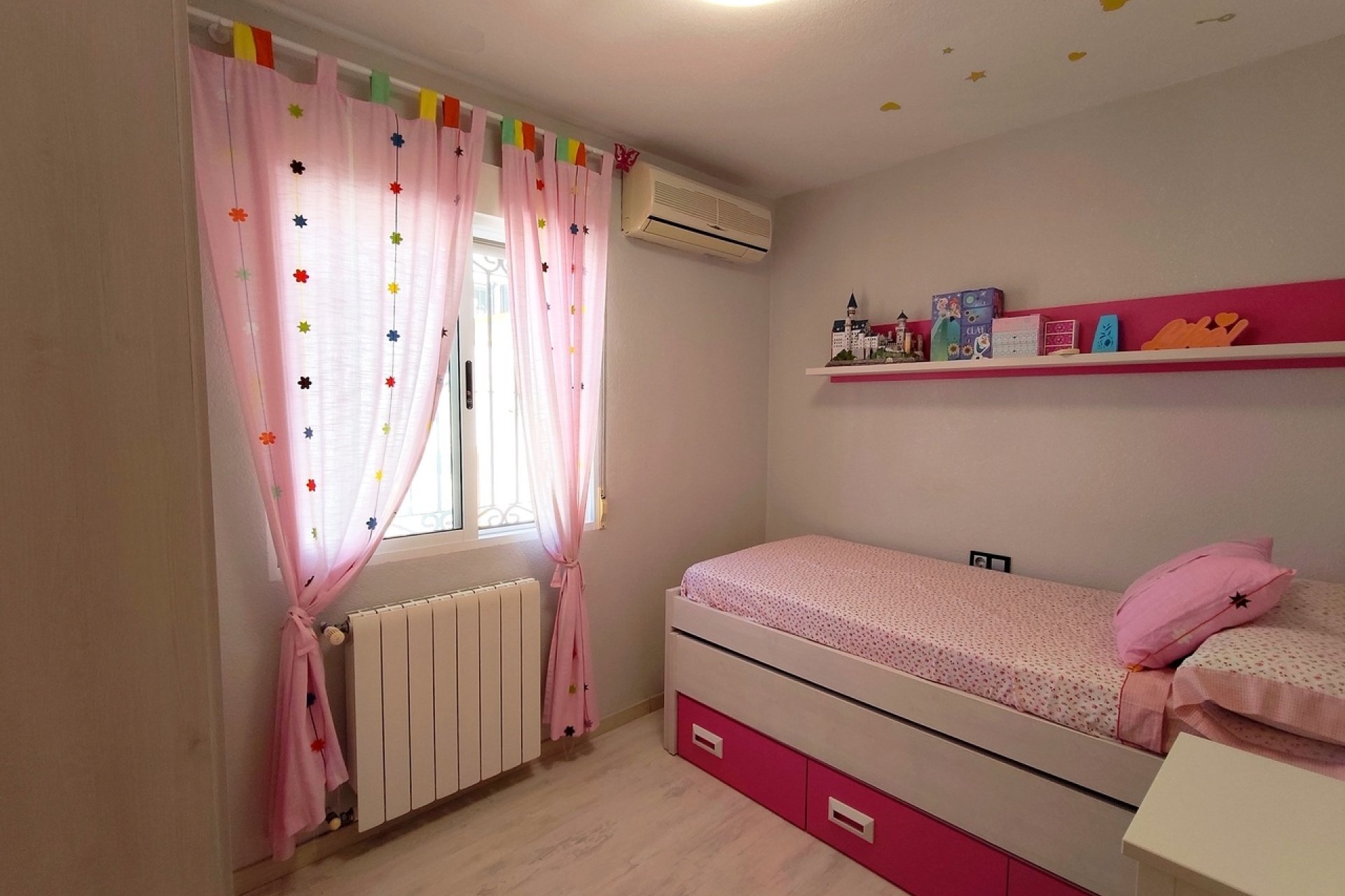 Videresalg - Tosidig - Torrevieja - Los Balcones - Los Altos 