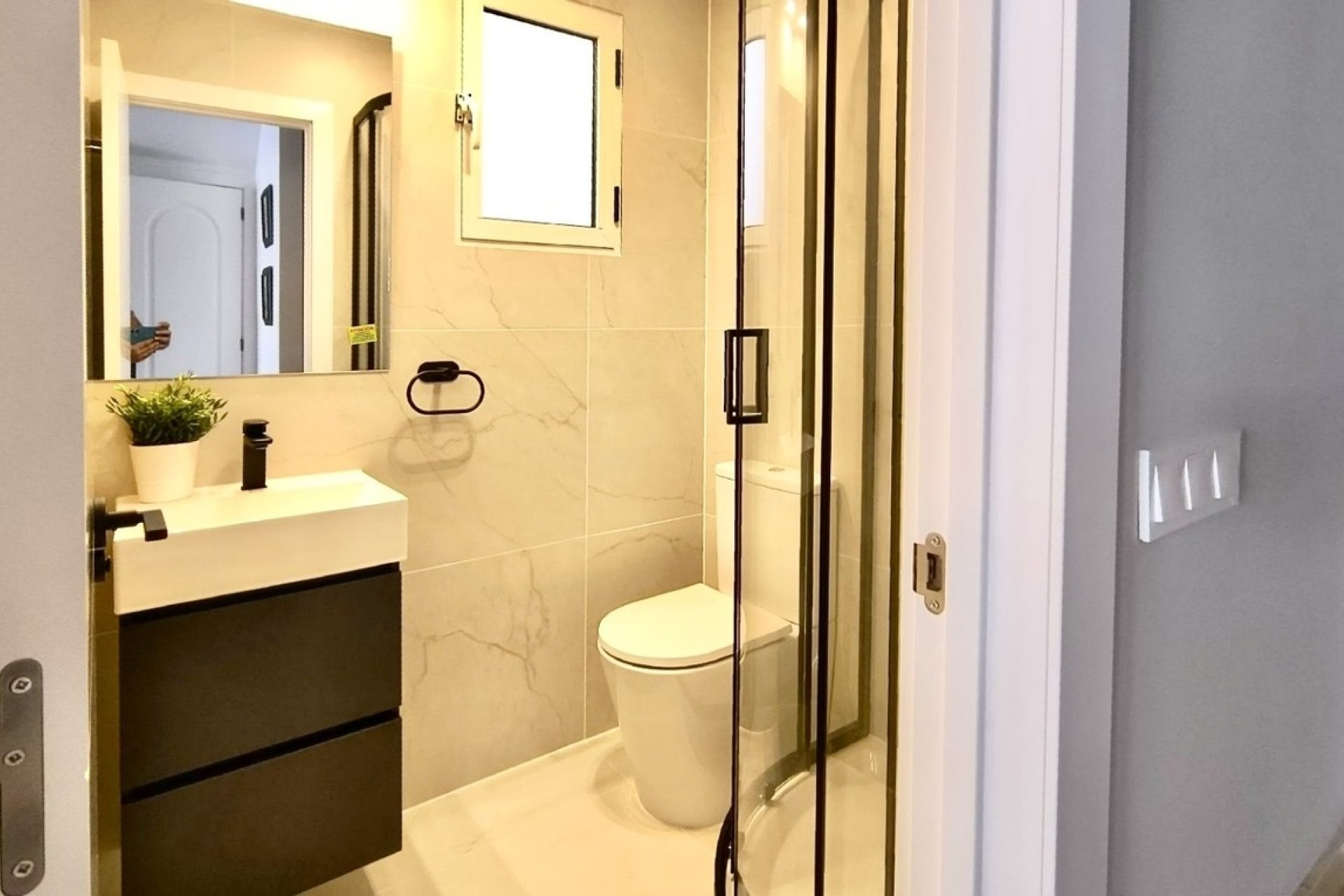 Videresalg - Tosidig - Torrevieja - Los Balcones - Los Altos 
