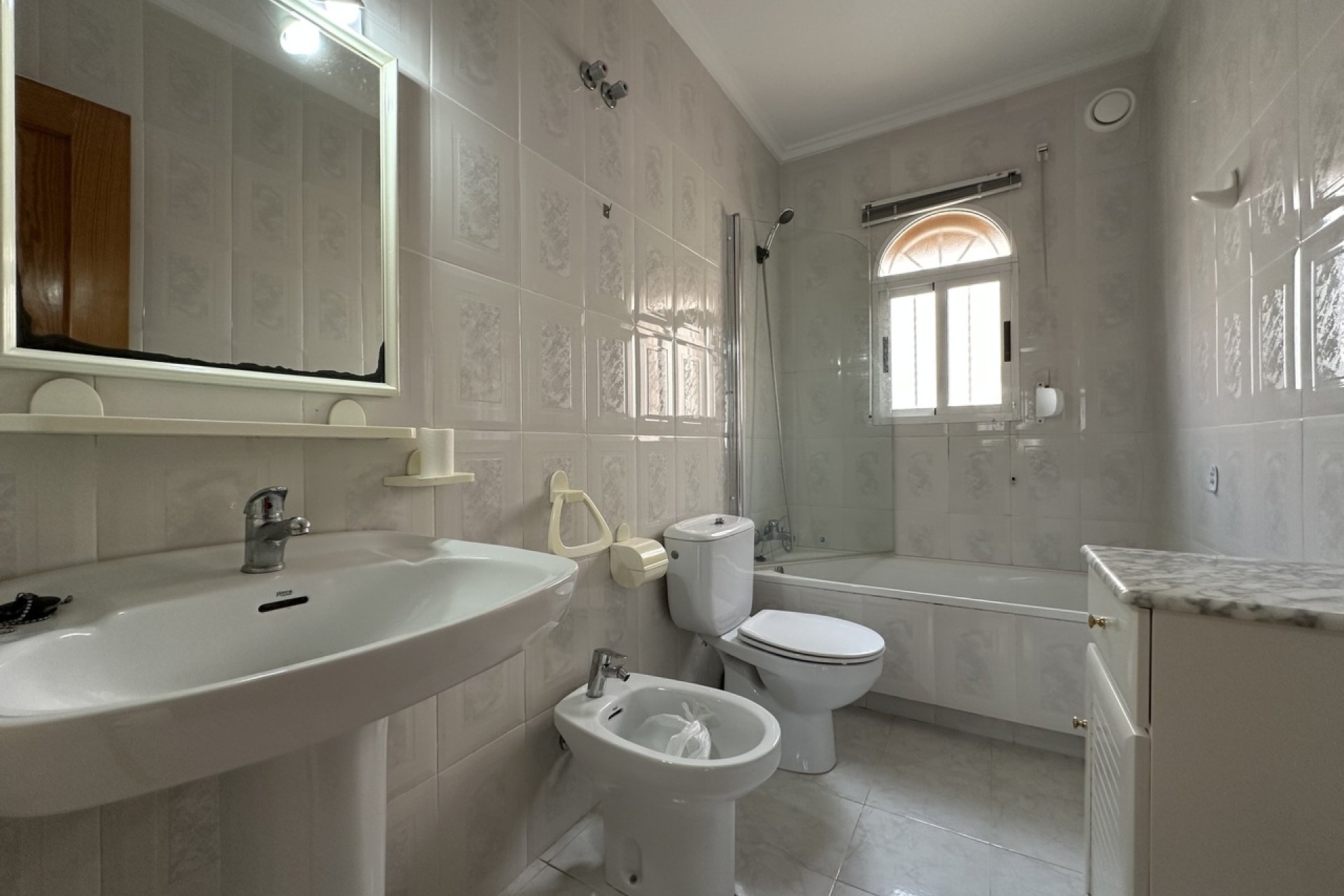 Videresalg - Tosidig - Torrevieja