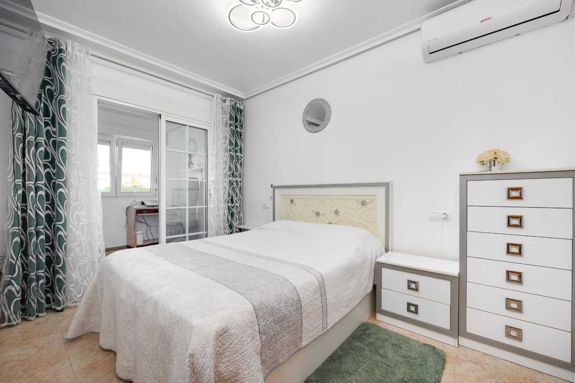 Videresalg - Tosidig - Torrevieja