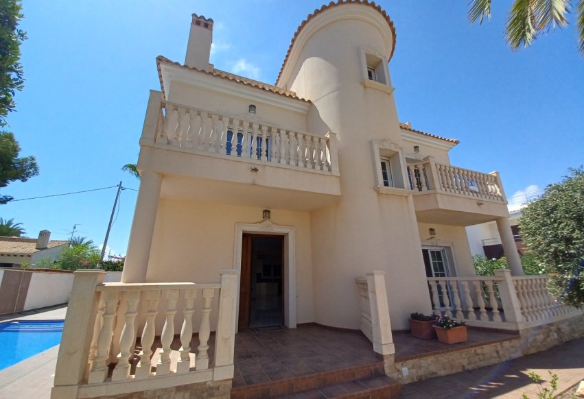 Videresalg - Villa - Orihuela Costa - Cabo Roig