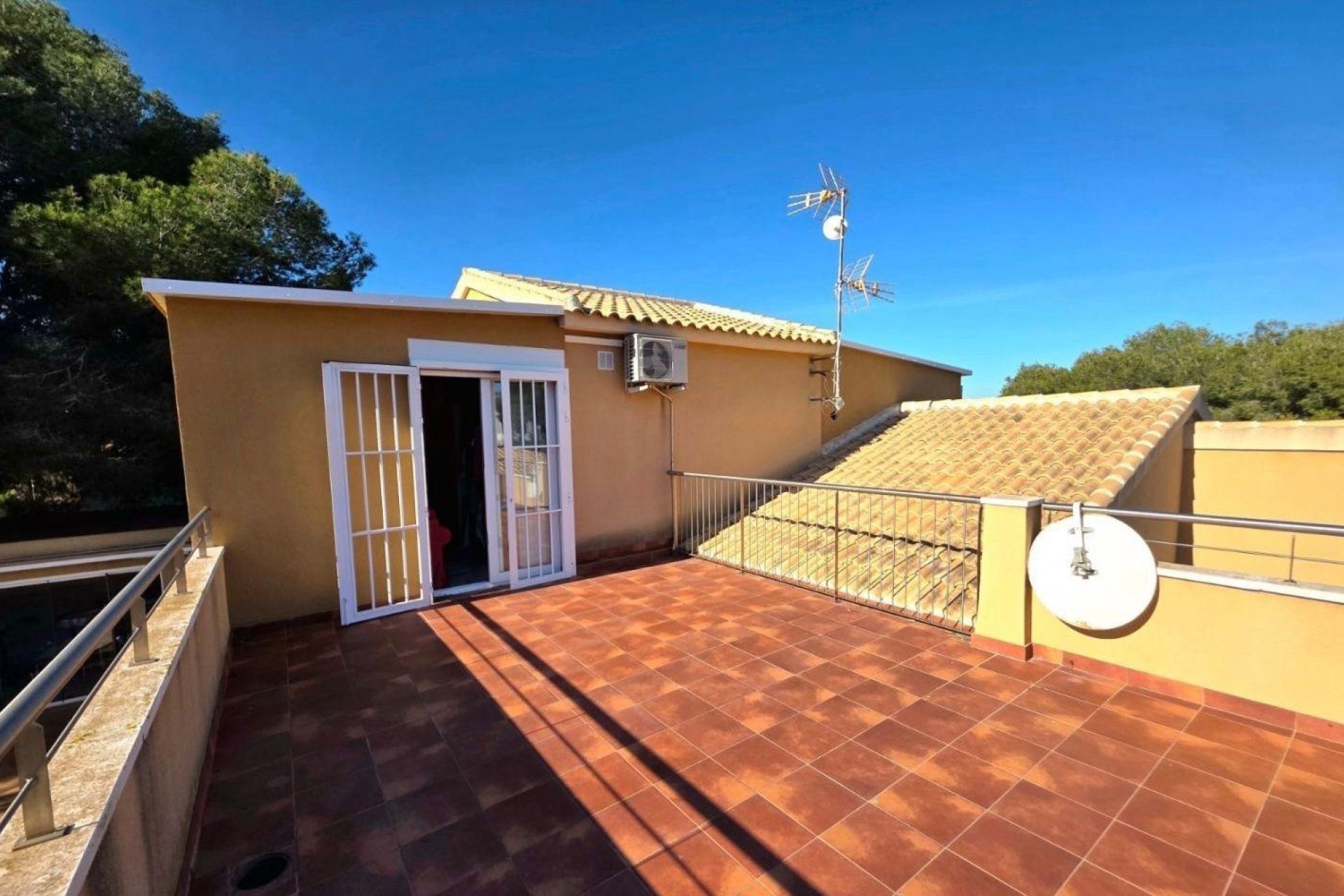 Videresalg - Villa - Orihuela Costa - Campoamor