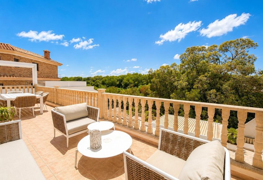 Videresalg - Villa - Orihuela Costa - Campoamor