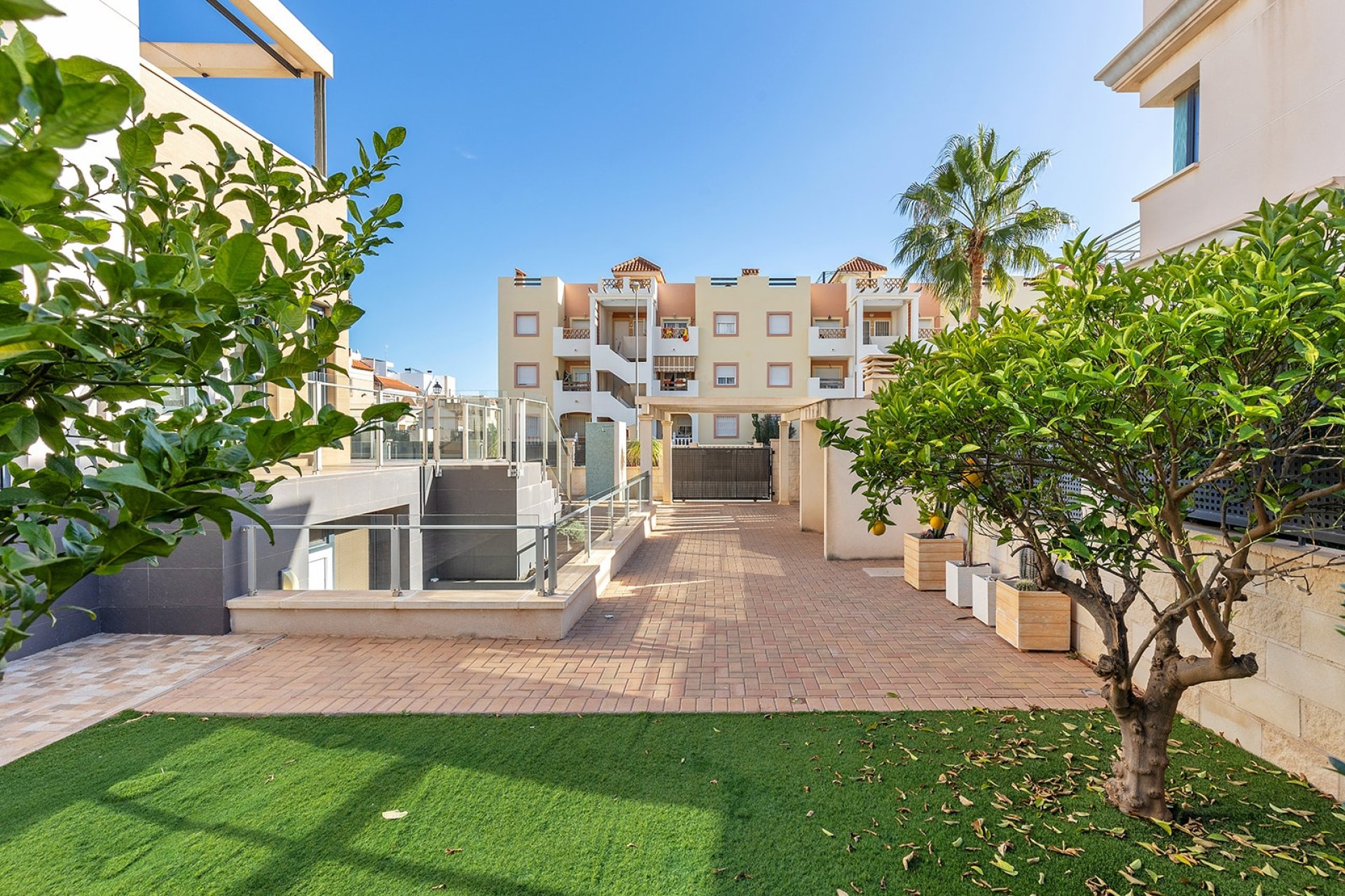Videresalg - Villa - Orihuela Costa - La Zenia
